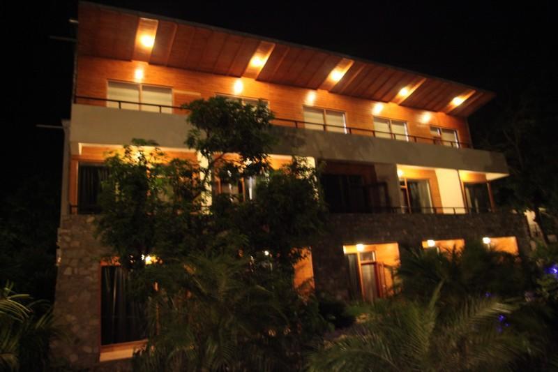 Corbett Suman Grand Hotel Corbett National Park Exterior photo